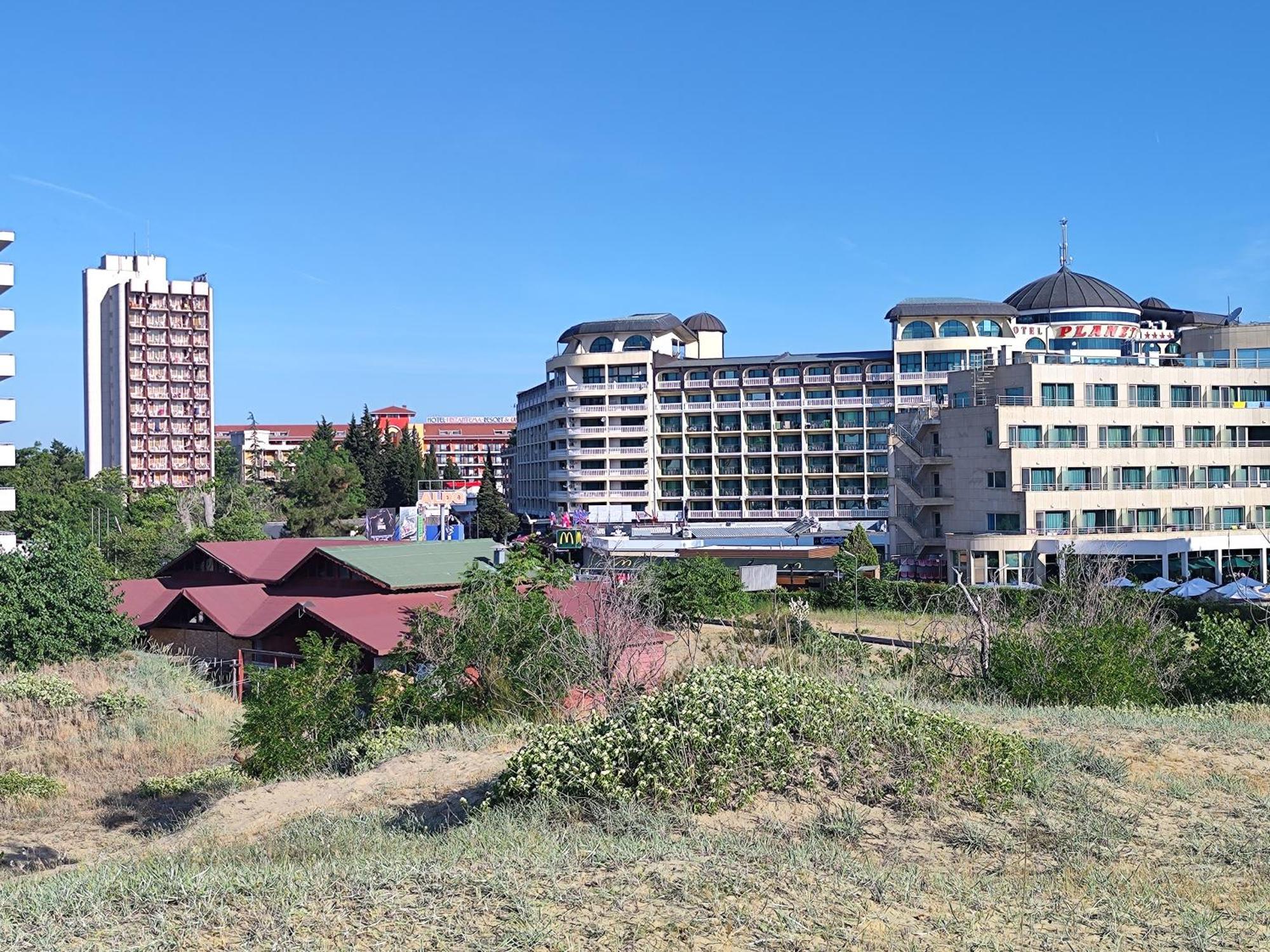 Umi Apartments Сонячний Берег Екстер'єр фото